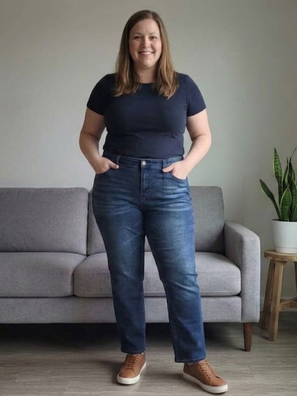 Song Mid Rise Curvy Slim Dark Blue Straight Jeans 17/33 NWT